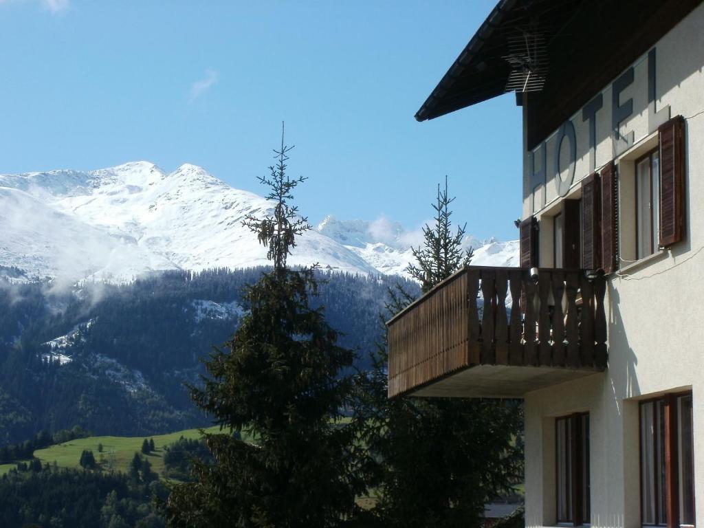 Hotel Pez Ault Disentis Exterior foto
